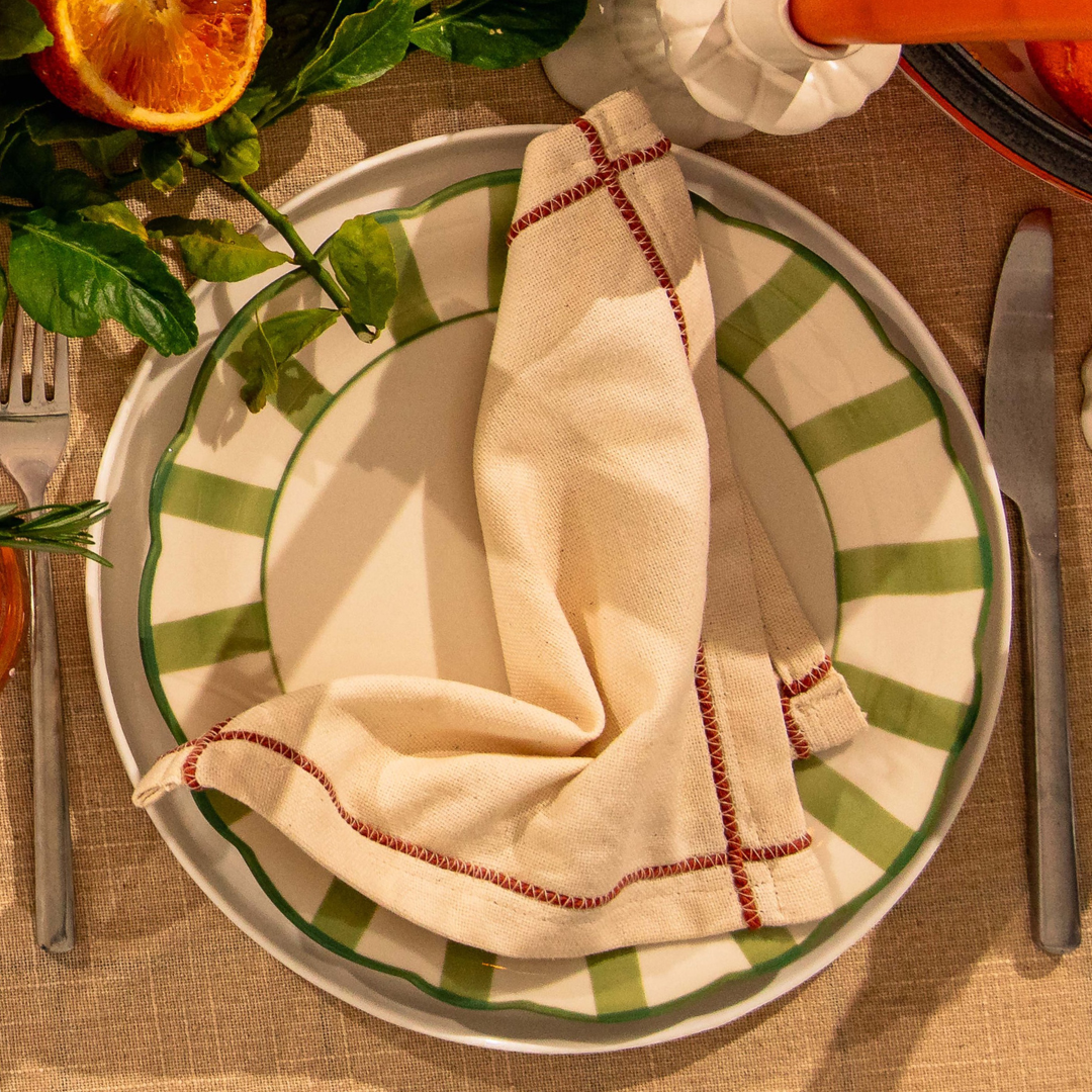 2 x Bloedlemoen Gin(Original+Amber), Fever-Tree Mediterranean Tonic plus FREE set of 2 Cotton Company Dinner Napkins