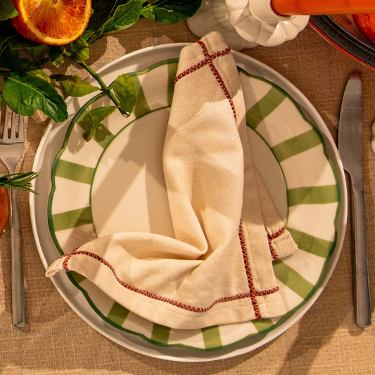 2 x Bloedlemoen Gin(Original+Amber), Fever-Tree Mediterranean Tonic plus FREE set of 2 Cotton Company Dinner Napkins