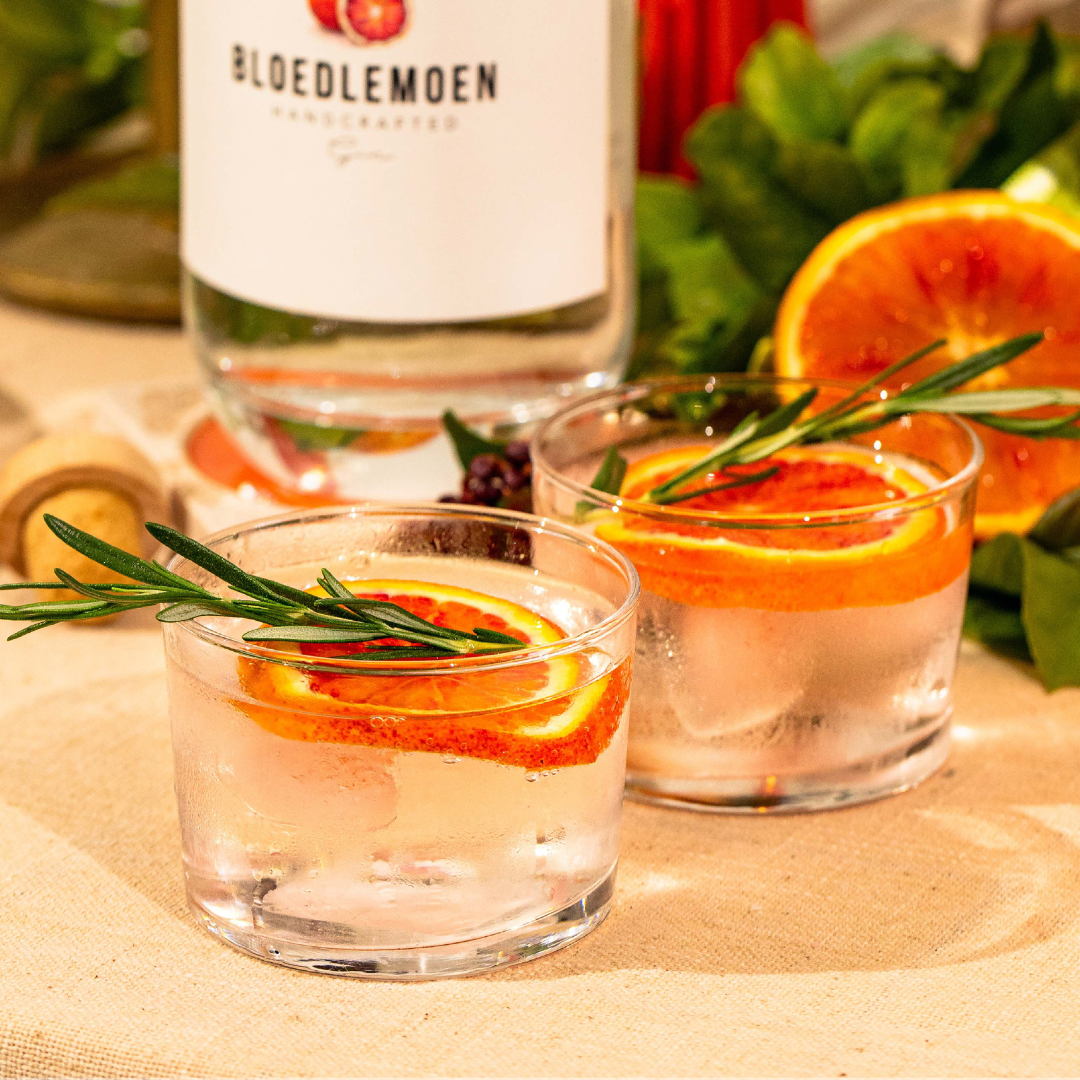 Bloedlemoen Gin Original plus FREE set of 4 Bodega mini Tumblers